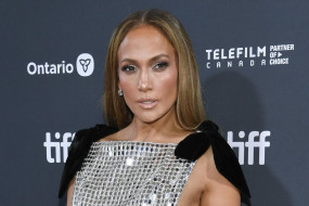 Jennifer Lopez Celebrates Mother’s Day and a Major Career Moment — All in One Gorgeous Beachside Spin