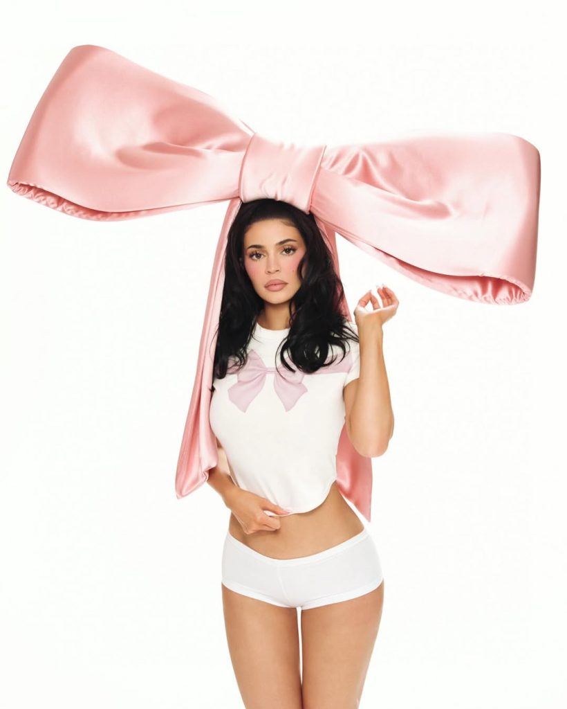 kyliecosmeticsand kyliejenner